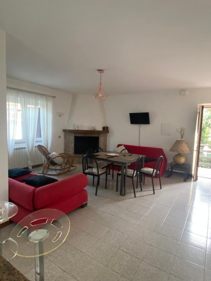 La Casa Di Iole Appartement Cogna Buitenkant foto